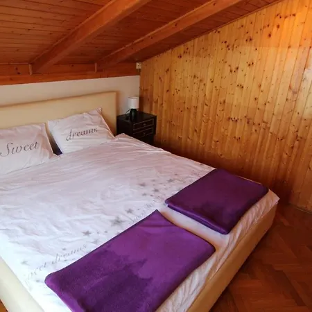 Apartman Nikolina *